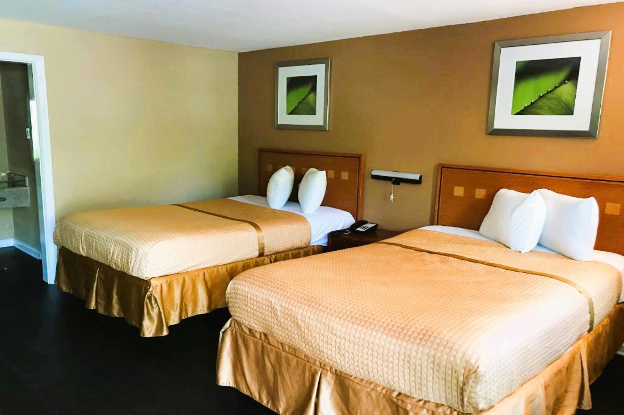 Oyo Hotel Tallahassee Downtown Zewnętrze zdjęcie