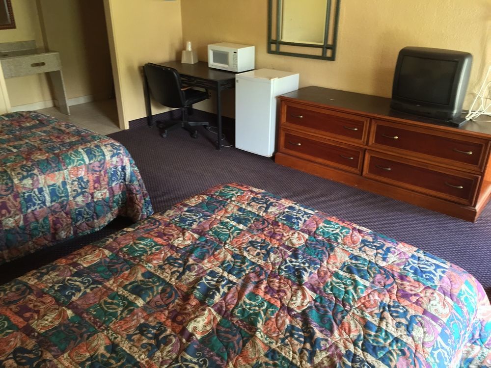 Oyo Hotel Tallahassee Downtown Zewnętrze zdjęcie